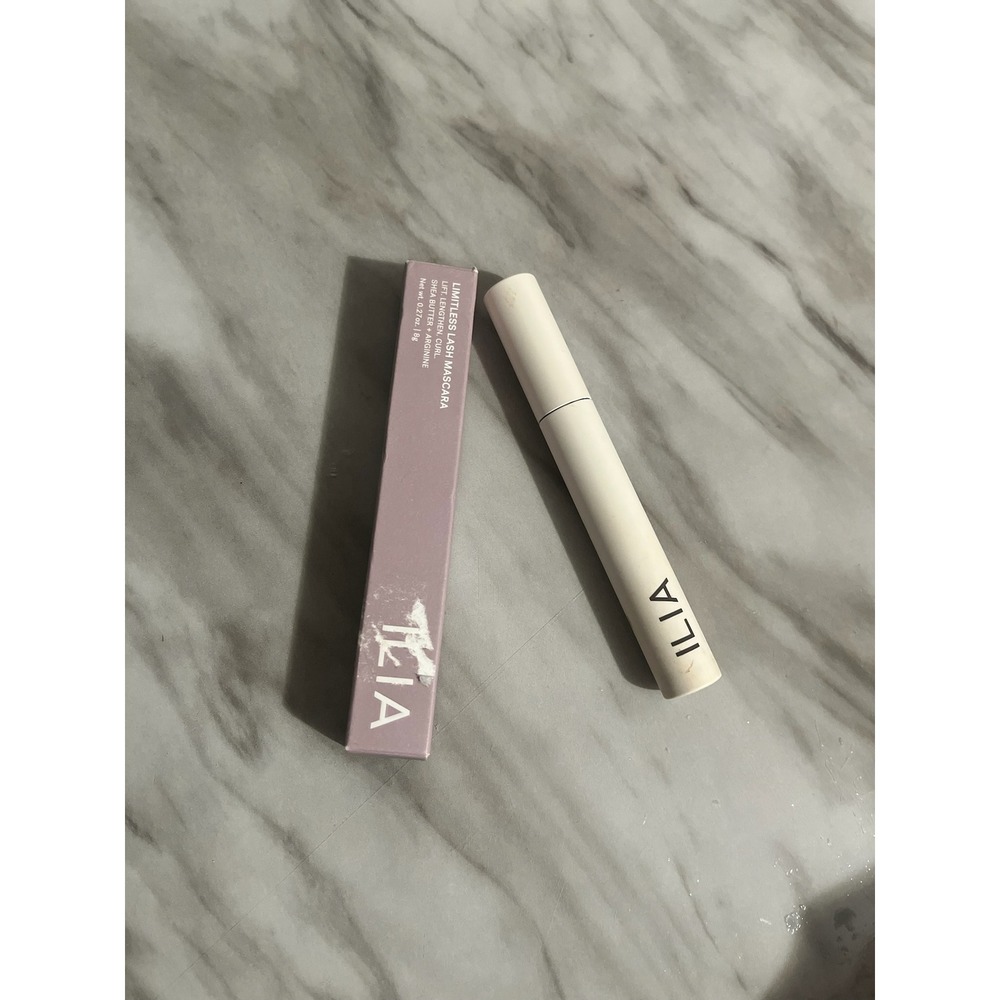 ILIA Limitless Lash Mascara Lift Curl Separate Define Ardene